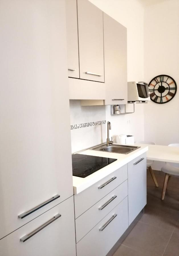 Charming & Spacious Florentine Home Just Two Mins From Tram Stop Φλωρεντία Εξωτερικό φωτογραφία